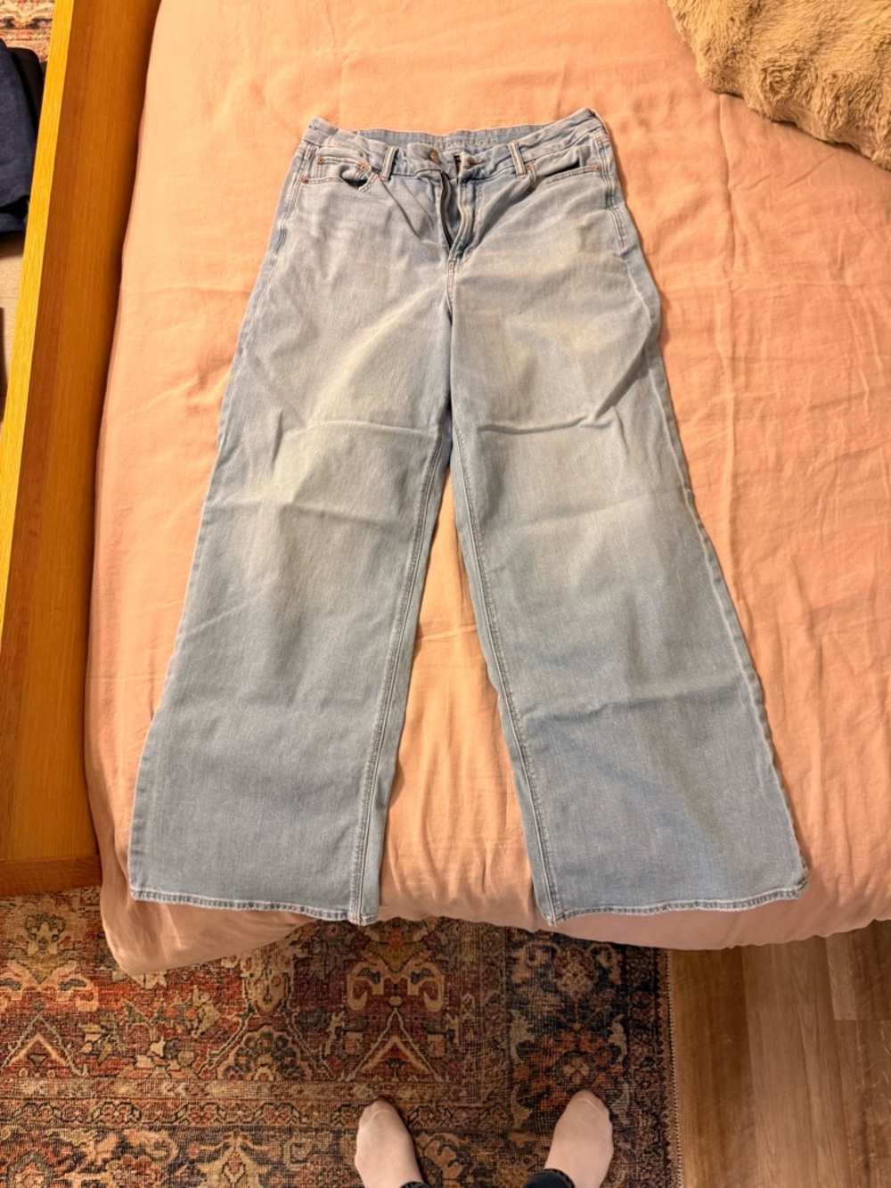 American Eagle Outfitters light blue wide-leg jeans